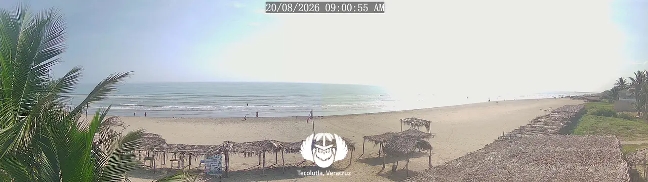 Panoramic view of the beach from the Hotel Coco Loco, in Tecolutla, Veracruz.