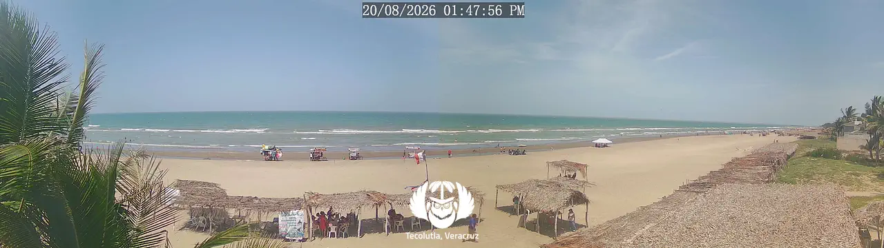 Panoramic view of the beach from the Hotel Coco Loco, in Tecolutla, Veracruz.